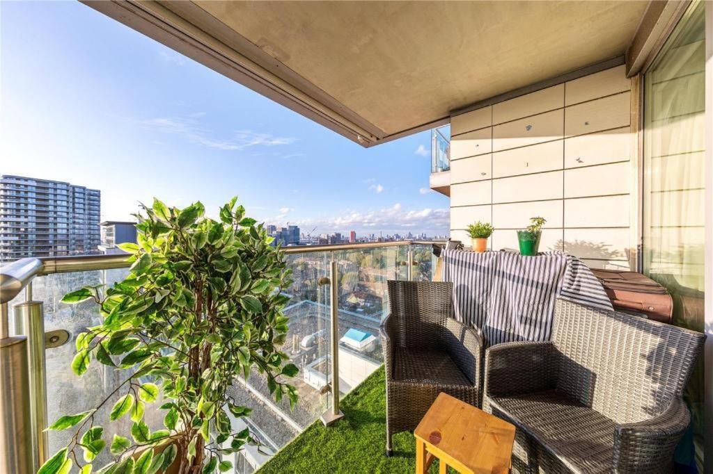Two Bedroom Apartment - London Excel Stays Extérieur photo